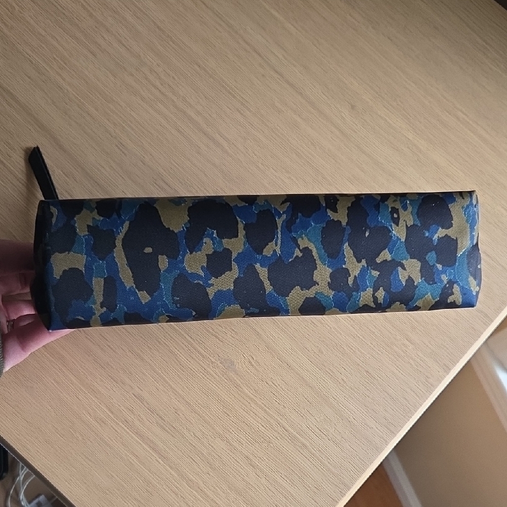 Longchamp Le Pliage Neo Cosmetic Bag - Picture 3 of 5